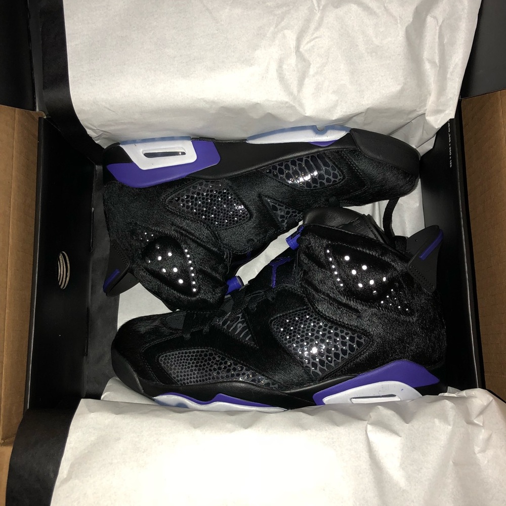Nike x Air Jordan 6 x Retro x Social Status